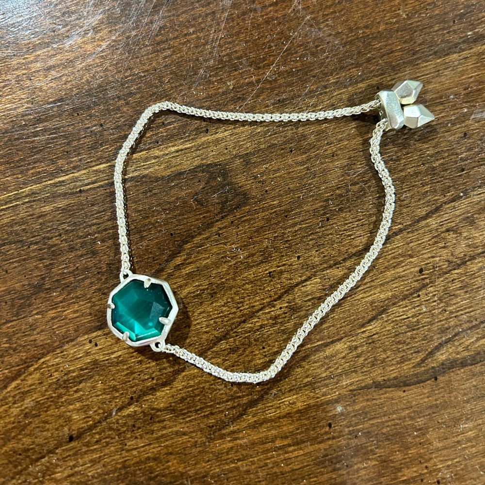 Kendra Scott emerald adjustable bracelet